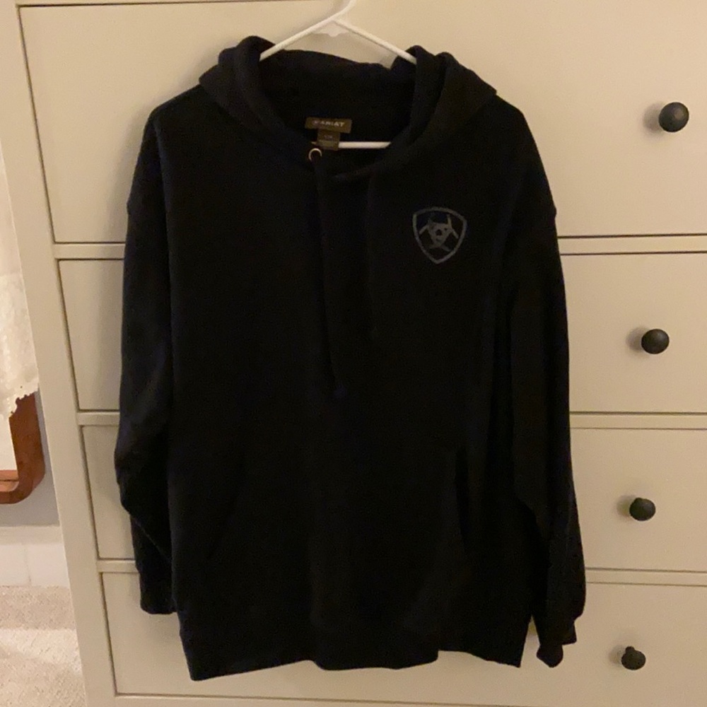 Ariat men’s large hoodie